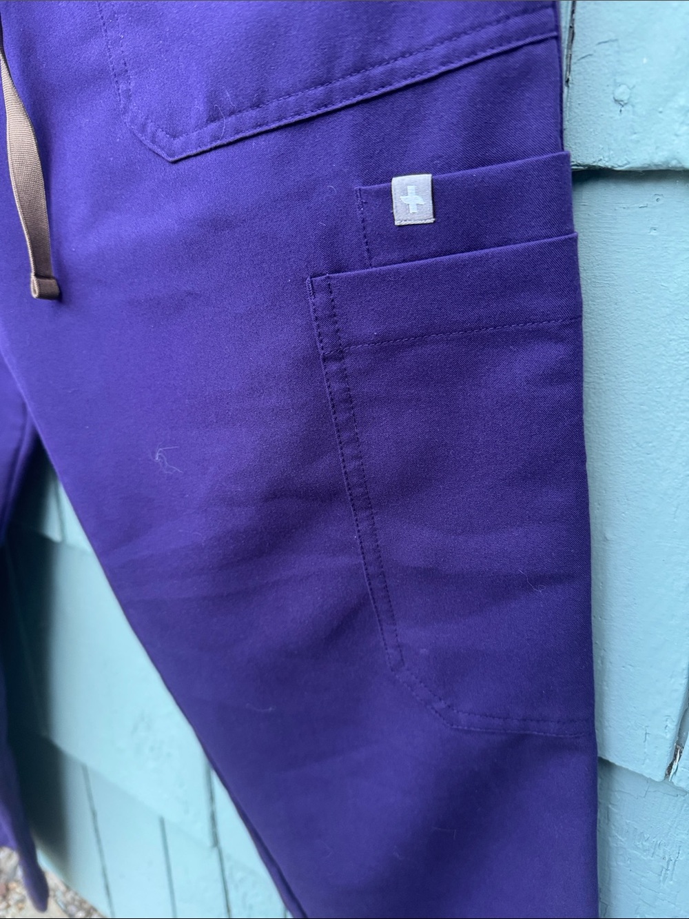 Figs Deep Purple Drawstring scrubs - Picture 2 of 5